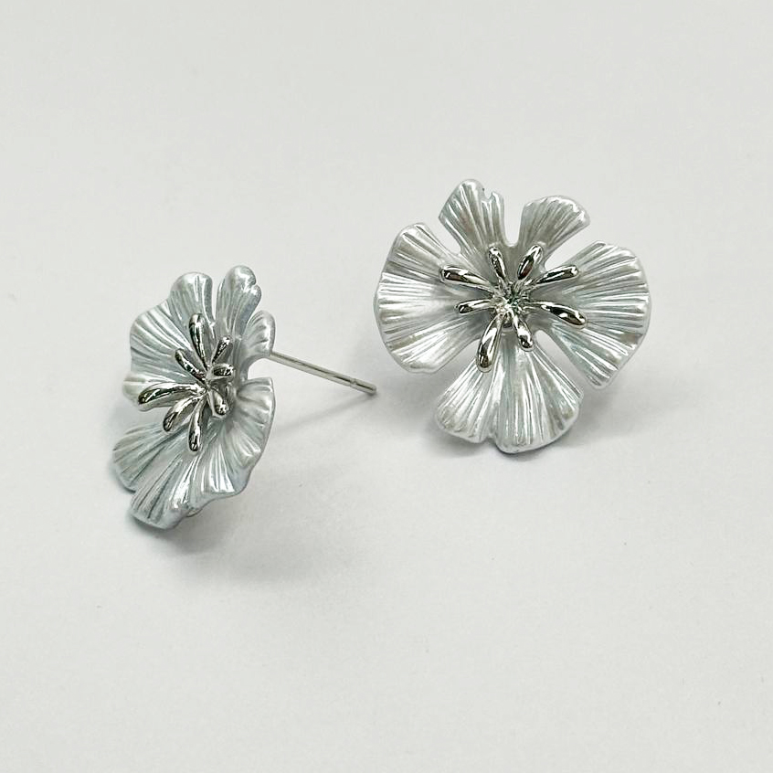 Готовые серьги размер 19мм цвет серебро