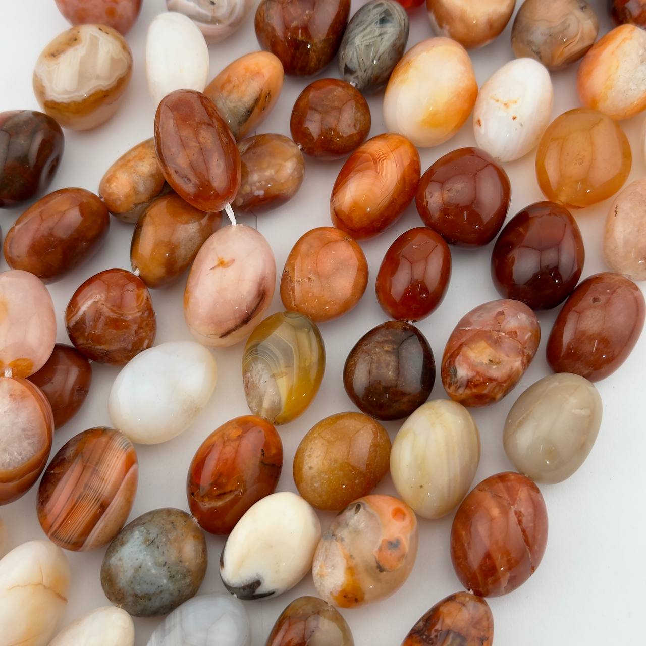 Агат Ботсвана средний размер бусин  15*21мм натуральный камень