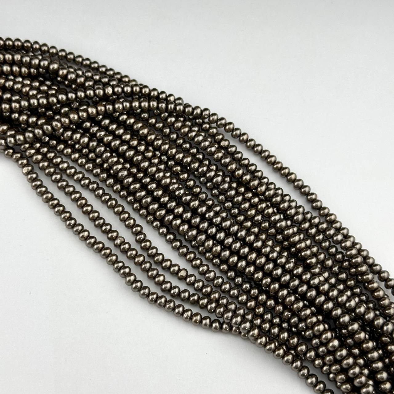 Майорка размер 3*4мм цвет коричневый