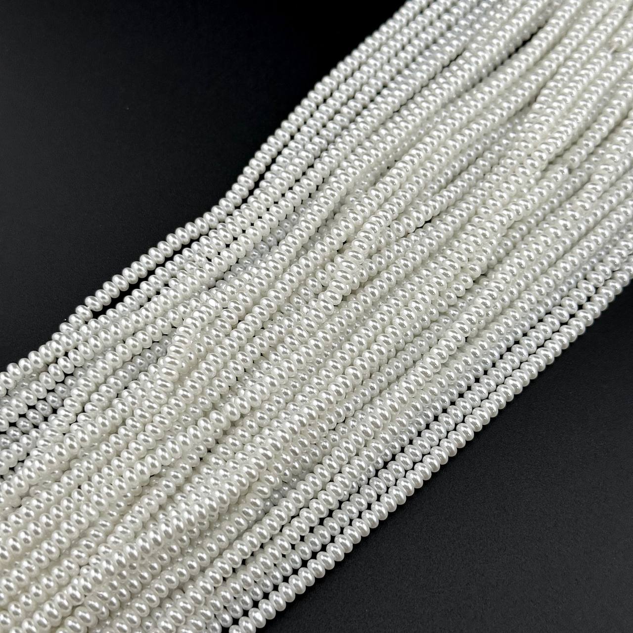 Майорка размер 2,5*4мм цвет белый