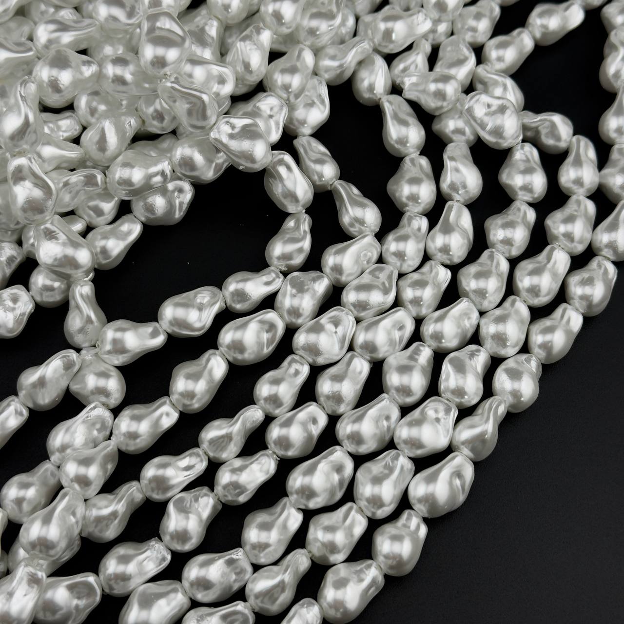 Майорка касуми цвет белый размер 10*15мм