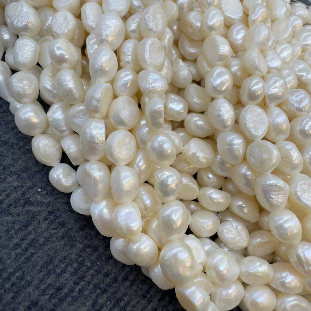 Жемчуг А культивированный размер 5*10мм